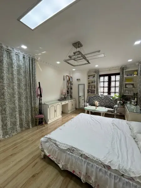 Cho Thuê Căn Hộ Studio Full Nội Thất – Phòng Rộng 35M2 – Lý Thái Tổ Quận 3 Gần Chợ Bàn Cờ Đh Mở