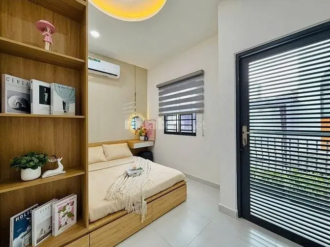 Bán Nhà Hẻm Lớn Tiện Kinh Doanh Lạc Long Quân - Quận 11 Chỉ 3 Tỷ 250