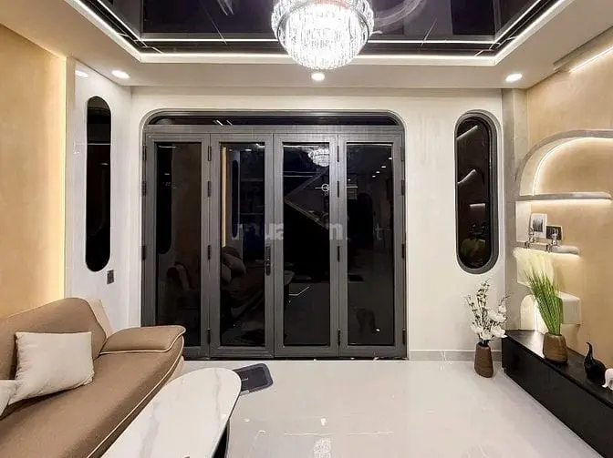 ⭐️Nhà Tuyệt Đẹp Cao Cấp Mặt Tiền Nguyễn Lâm, P3, Q.bình Thạnh.