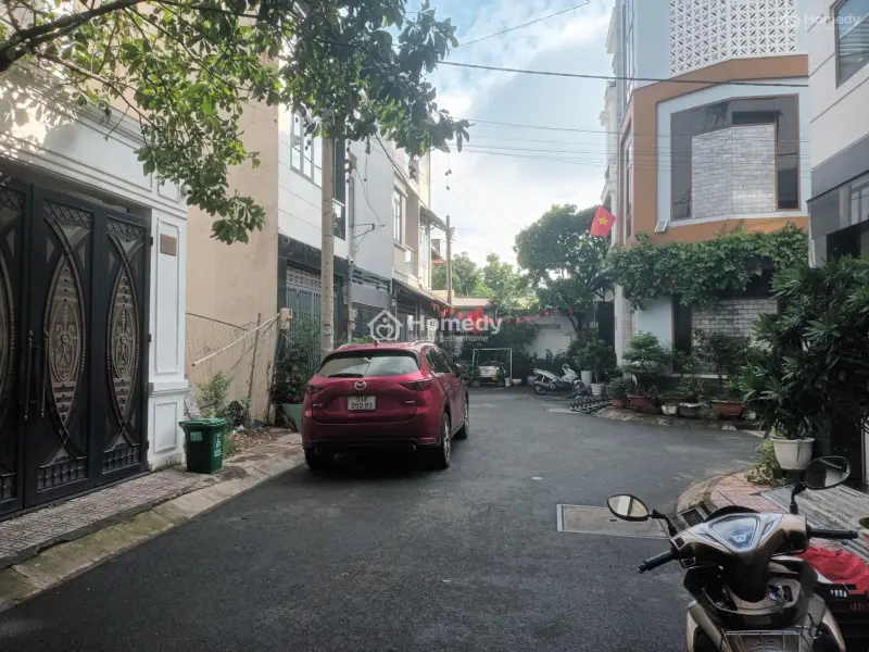 Nhà 1 Trệt 3 Lầu Ngay Đường Hoàng Diệu 2 - Giá 6,7 Tỷ