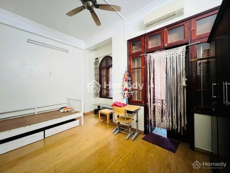 6043092 ảnh đại diện 1