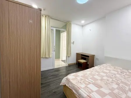 Chung Cư Trương Quyền, Phường 6, Quận 3, 2P Ngủ, 1Wc, Ban Công, Nt, 12Tr