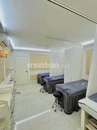 Thang Máy -Mặt Tiền Làng Hoa Phú Nhuận Cho Thuê