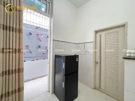 Cho Thuê Phòng Đẹp Cửa Sổ Lớn, Full Nội Thất Tại Tân Bình – Gần Etown, Sân Bay & Nhiều Trường Đh