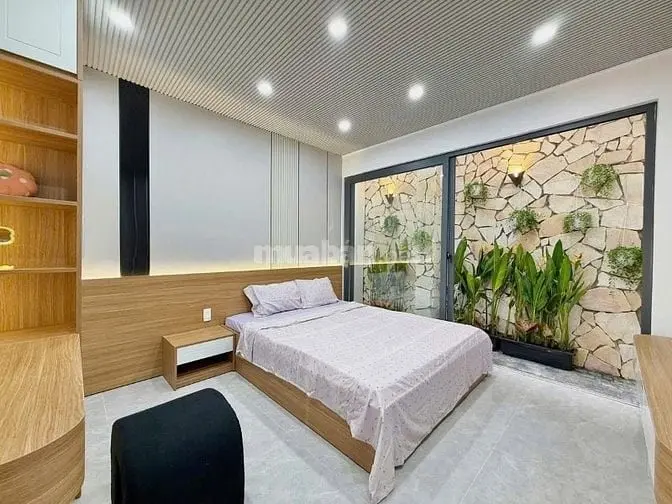 Chỉ 2 Tỷ 650 Nhà Cao Thắng - Quận 3 Dt 30M2 Gần Hà Đô Centosa