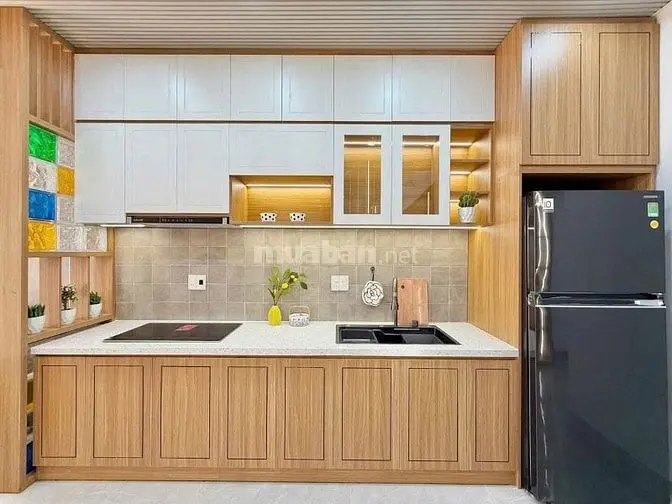 Chỉ 2 Tỷ 650 Nhà Cao Thắng - Quận 3 Dt 30M2 Gần Hà Đô Centosa