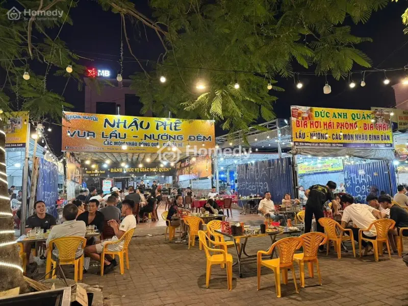 Cần Sang Nhượng Quán Nhậu Bia Sân - Vị Trí Đẹp Nhất Ngã 5 - Số 1 Lê Lợi Kinh Doanh Ngay