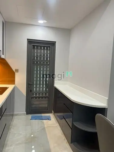 6043739 ảnh đại diện 1