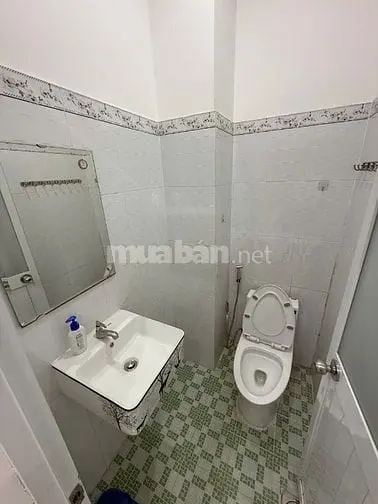 Cho Thuê Nhà Số 33/12/8 Đường Nguyễn Sỹ Sách Cách Chợ Tân Trụ 200M