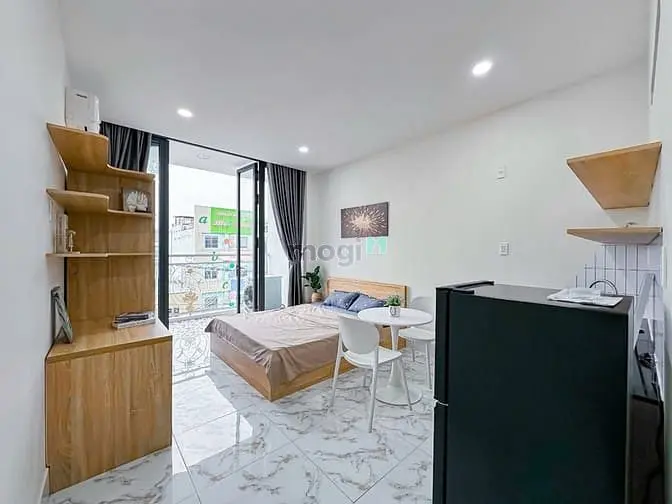 Studio Ban Công Thoáng Mát Gần Lotte, Tdt, Ntt, Rmit