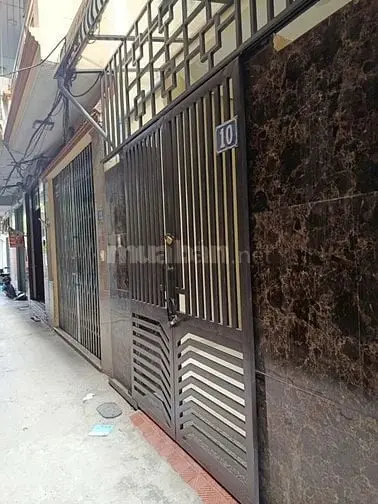 Bán Nhà Trong Ngõ Phố Trương Định Dt 30M2 4,5 Tầng