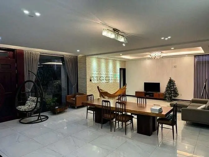 🔥 💥Cho Thuê Biệt Thự Mặt Tiền Đường Số 5, Kdc Sadeco - Rộng Rãi