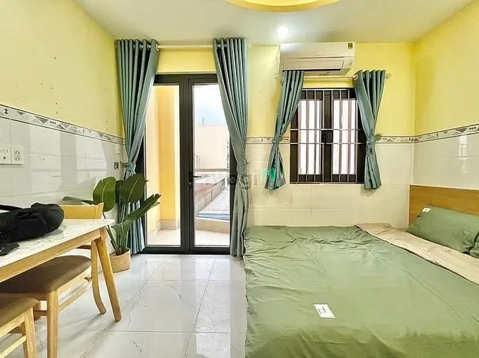 Căn Hộ Studio Ban Công Full Nội Thất Ngay Gần Cầu Kiệu Đi Quận 1
