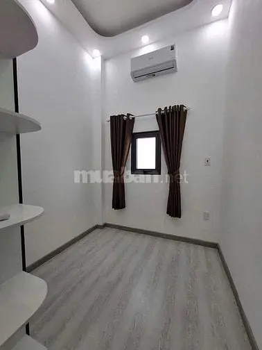 Bán Gấp Nhà Hẻm Huỳnh Tấn Phát Q7, 32M2, 2 Tầng, Giá Hời Chỉ 2.9 Tỷ,