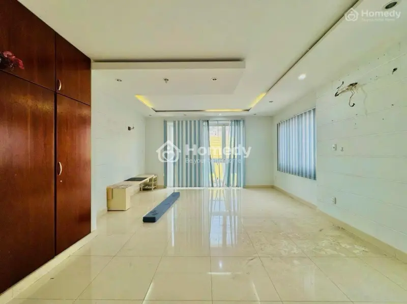 Định Cư Nước Ngoài Bán Gấp Nhà Hoàng Diệu Q4 60M2/Giá 1 Tỷ 450 Triệu