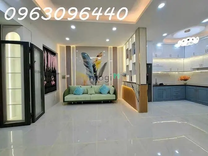 Bán Gấp Nhà Quận 7, Hẻm Huỳnh Tấn Phát, 66M2, 3 Lầu, Giá Tốt Nhất