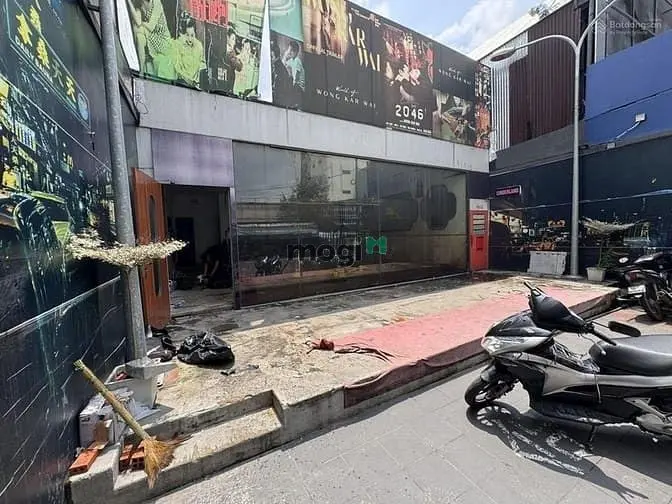 Cho Thuê Mbkd Quốc Hương, Thảo Điền, Quận 2 (9,5X25M). Giá 170Tr/Th