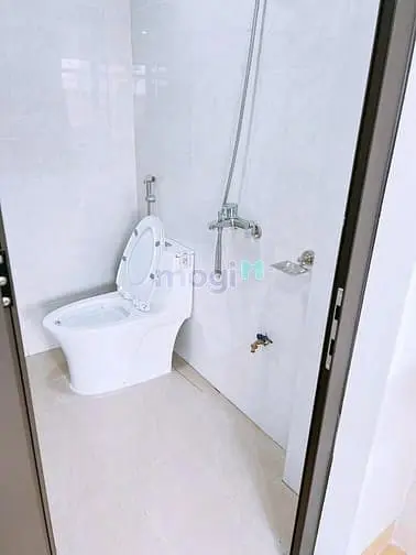 Phòng Đơn 30M² – Bếp Riêng – Full Đồ 3B Ngõ 569 Lạc Long Quân