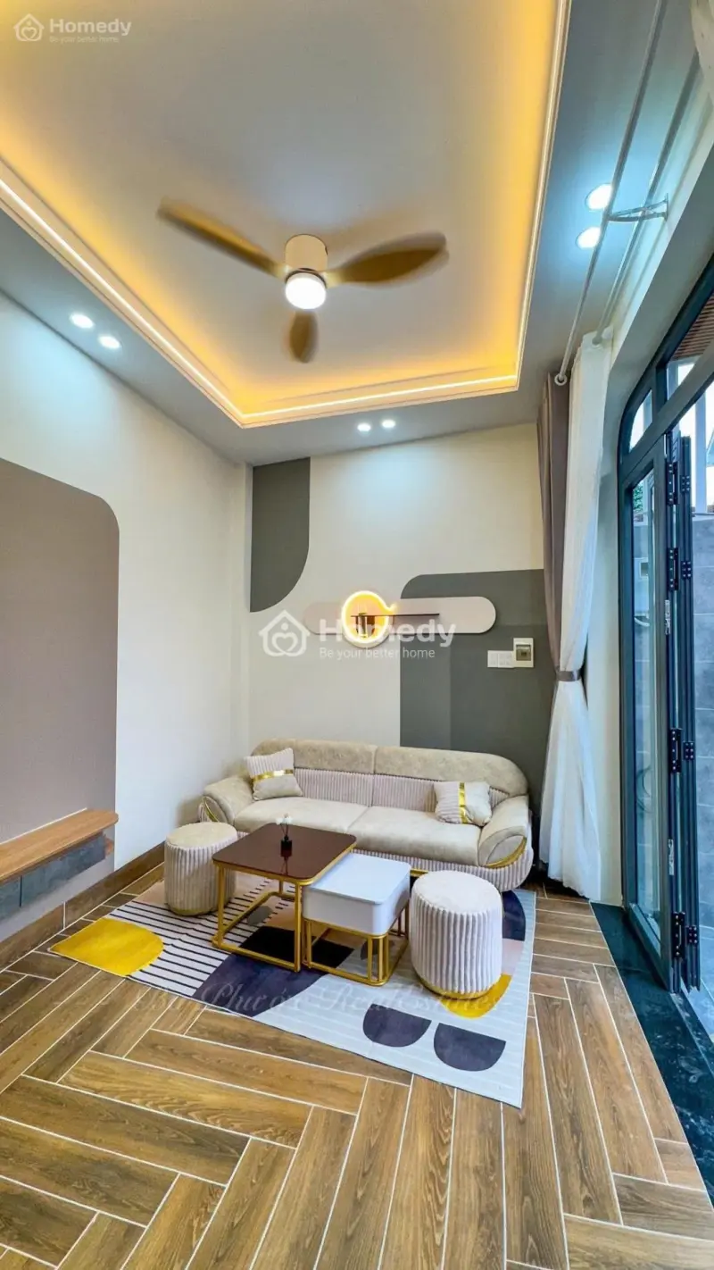 Bán Nhà Lầu Mới Đẹp Gần Trường Đh Kỹ Thuật Công Nghệ Nhà Trang Bị Nội Thất Đẹp Như Hình