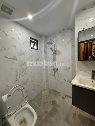 Bán Nhanh Nhà Phố Yên Hoà, Thang Máy, 35M, 7 Tầng, 5M Mt, Nhỉnh 11 Tỷ