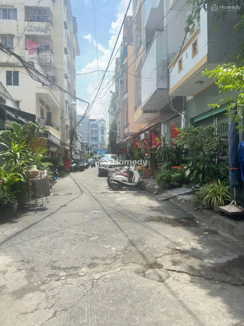 Nhà Mặt Tiền Sát Pat Phan Xích Long, Q1, 3,81Mx15,78M, 60M2