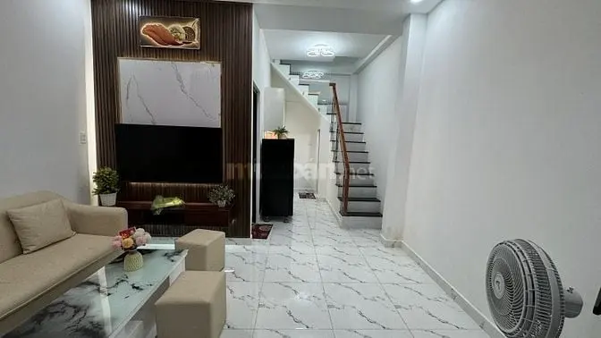 Hẻm 4M, Âu Dương Lân Q8, 3Pn, Mới Ở Ngay, Nhỉnh 3 Tỷ