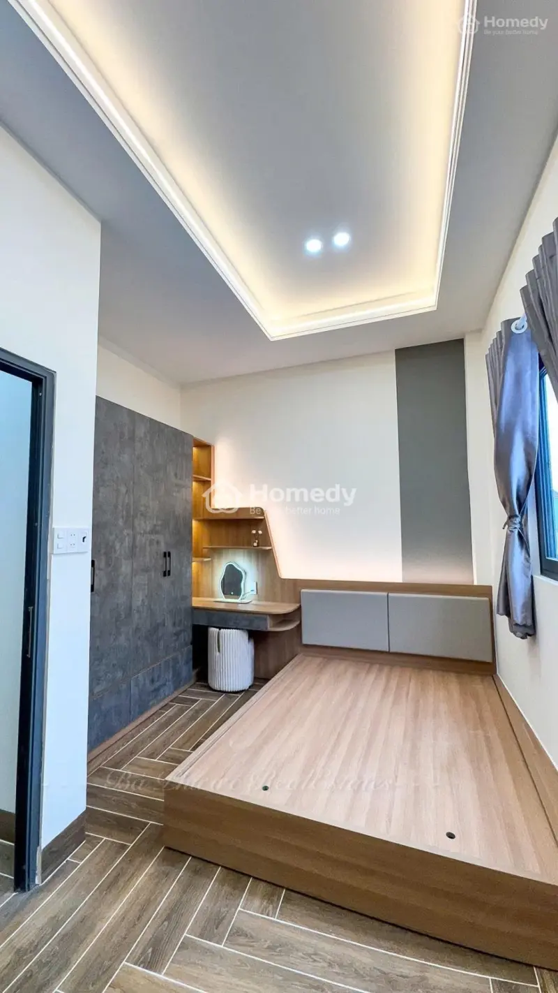 Bán Nhà Lầu Mới Đẹp Gần Trường Đh Kỹ Thuật Công Nghệ Nhà Trang Bị Nội Thất Đẹp Như Hình