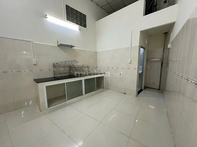Cho Gia Đình Hoặc Văn Phòng Thuê Nhà Dài Hạn, 331/19 Vườn Lài