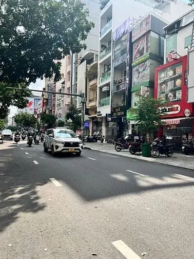 Cho Thuê Nhà – Lý Tự Trọng, P. Bến Thành, Quận 1