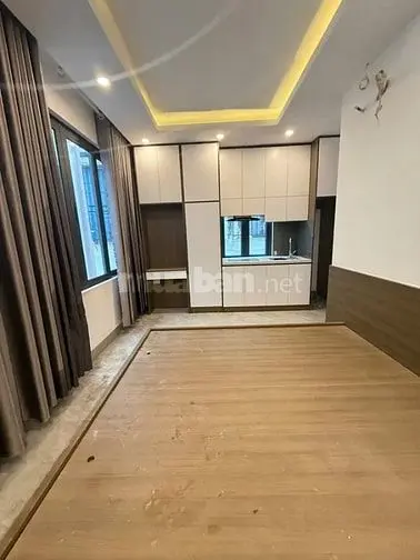 Bán Nhanh Nhà Phố Yên Hoà, Thang Máy, 35M, 7 Tầng, 5M Mt, Nhỉnh 11 Tỷ