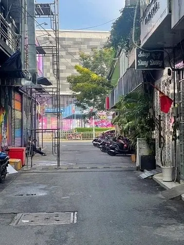 Bán Nhà Hẻm 139 Bờ Bao Tân Thắng Đối Diện Siêu Thị Aeon