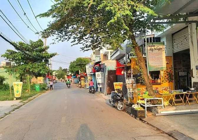 Bán Đất Mặt Tiền Võ Văn Hát Long Trường, Q9 . 124M2. Giá 8 Tỷ 700