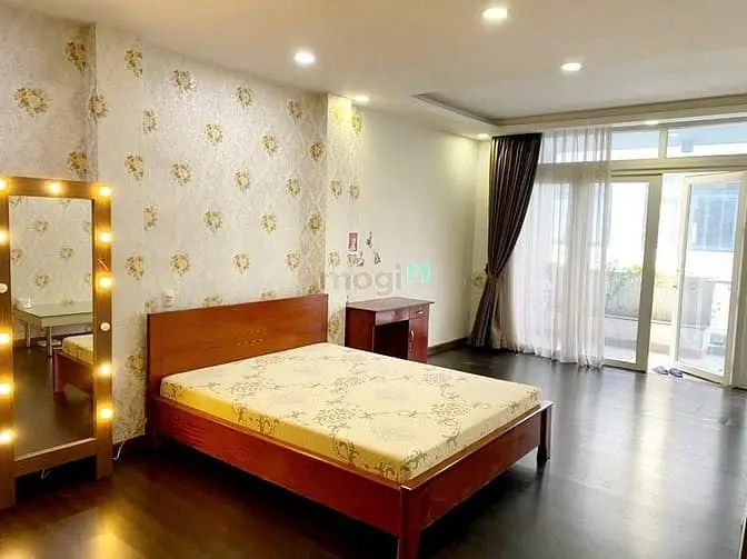 Phòng Toilet Riêng, Máy Lạnh, Full Phụ Tùng, ~27Mv, Hẻm Xe Hơi 1 Xẹt