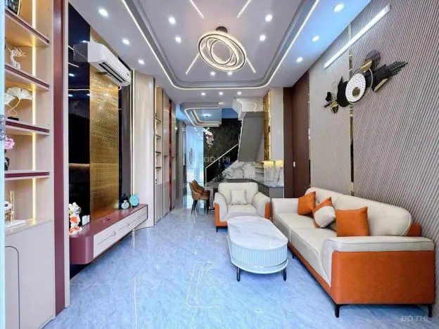 6043849 ảnh đại diện 1
