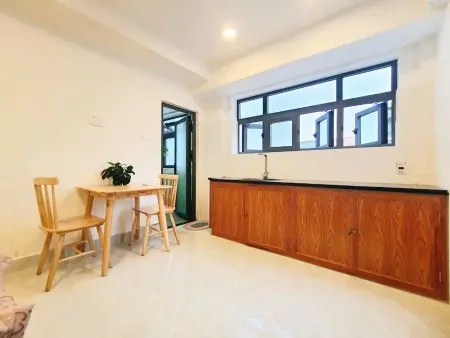 Cho Thuê Căn Hộ Studio Nơ Trang Long Full Nội Thất Bãi Xe Rộng Gần Học Viện Cán Bộ