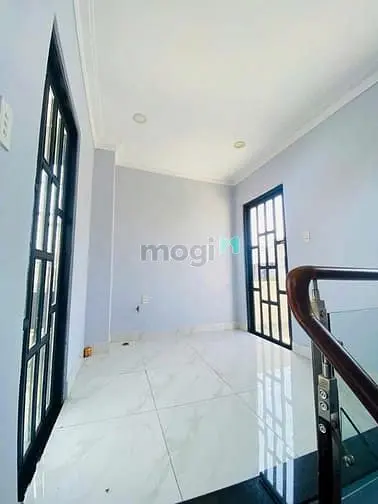 Bán Nhà Hẻm 496 Lã Xuân Oai , Long Trường , Quận 9.