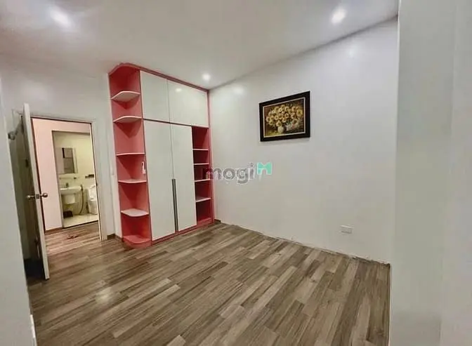 Bán Nhanh Nhà Ngõ 127 Hào Nam, Giá 3.92 Tỷ, 18M2X3T, Ảnh Thật