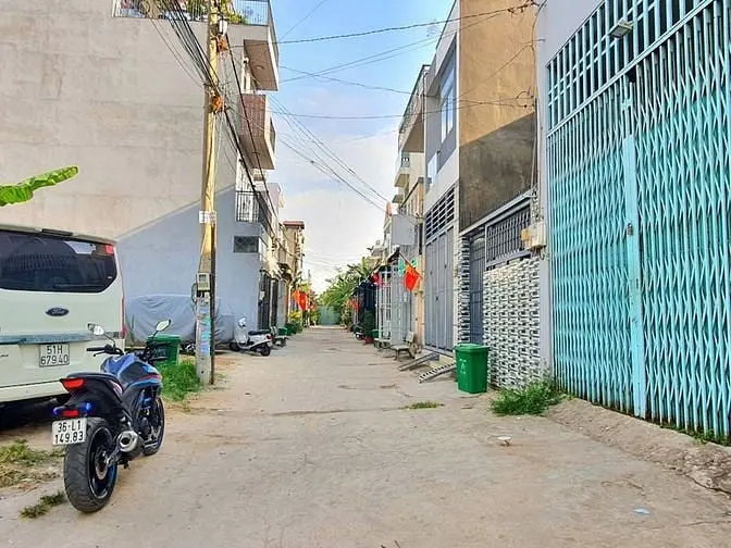 Bán Đất Hẻm 369 Lò Lu . Trường Thạnh , Quận 9 - 61M2 Giá 3 Tỷ 690