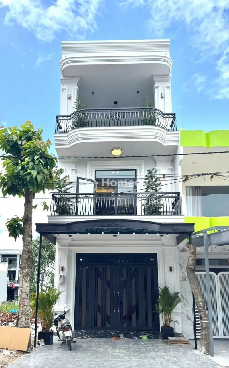 6043839 ảnh đại diện 1