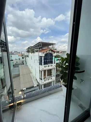 🔥Căn Hộ Cao Cấp - Full Nội Thất - Ngay Đại Học Nguyễn Tất Thành