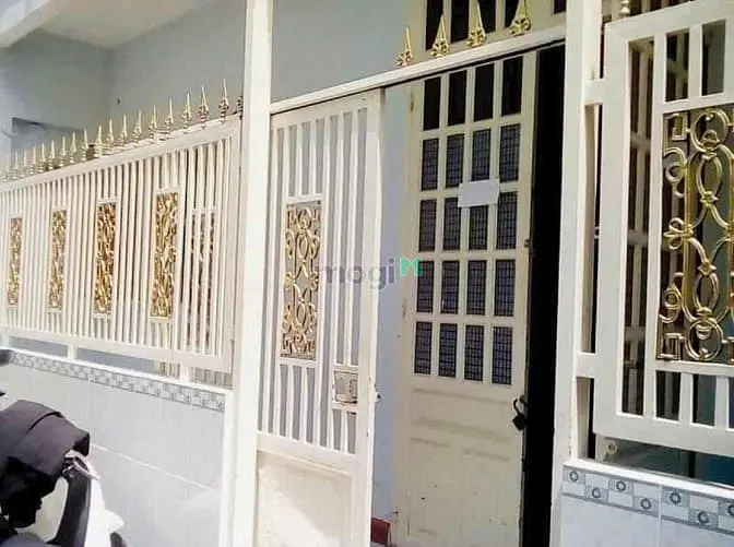 Gò Vấp, Bán Căn Nhà 2 Tầng Đúc, Phan Văn Trị Dt 8.5X6M Chỉ 4.38 Tỷ