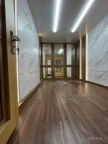 Bán Nhà Mặt Phố Láng – Kinh Doanh Đỉnh, 33M2 3 Tầng Giá Chỉ 10 Tỷ, Sổ Đỏ Chính Chủ!