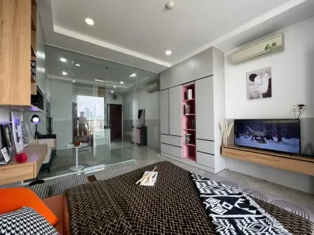 Cho Thuê Căn Hộ 1Pn Ban Công 40M2 Ngay Cạnh Lotte Mart