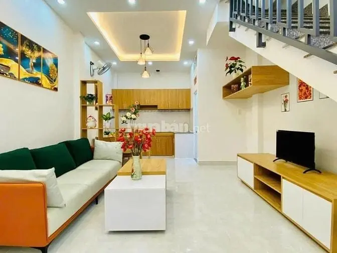 💥Nhà Gọn Xinh 2Pn – Giá 3 Tỷ 180 Nghe Tưởng Đùa, Ai Ngờ Thật Hốt Ngay
