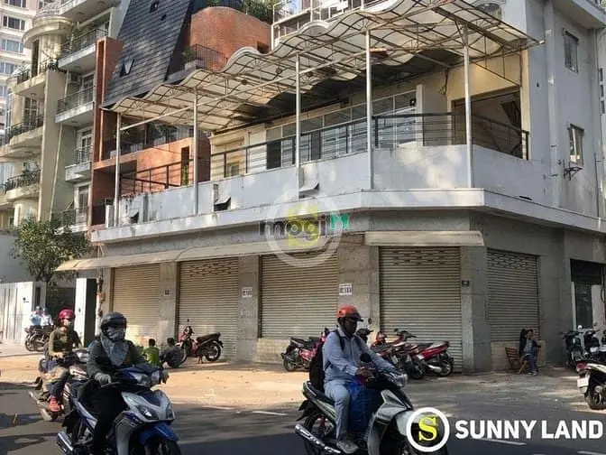 Cho Thuê Nhà Góc 2Mt Trần Phú, Phường 4, Quận 5