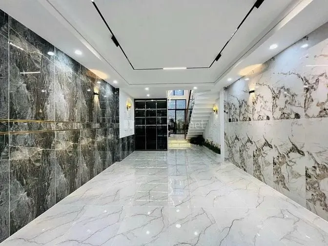 Gia Đình Cần Cho Thuê Gấp Nhà Dt 6.5X15M - Đường Cao Thắng, Trung Tâm