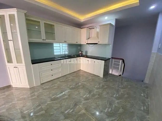Mặt Tiền Thụt Thái Phiên- Q.11-54M2(3.8X14.3)- 5Tầng-Cho Thuê 20Tr/Th