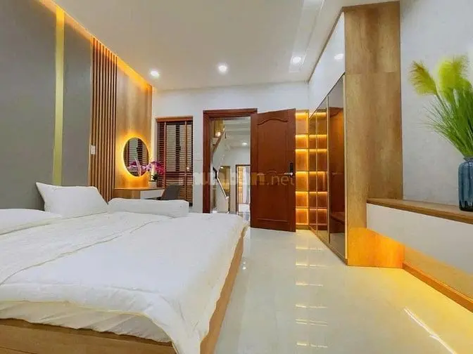 Mặt Tiền Kinh Doanh Quận 1 Đang Cho Thuê 120Tr Giờ Cần Bán Chỉ 24 Tỷ
