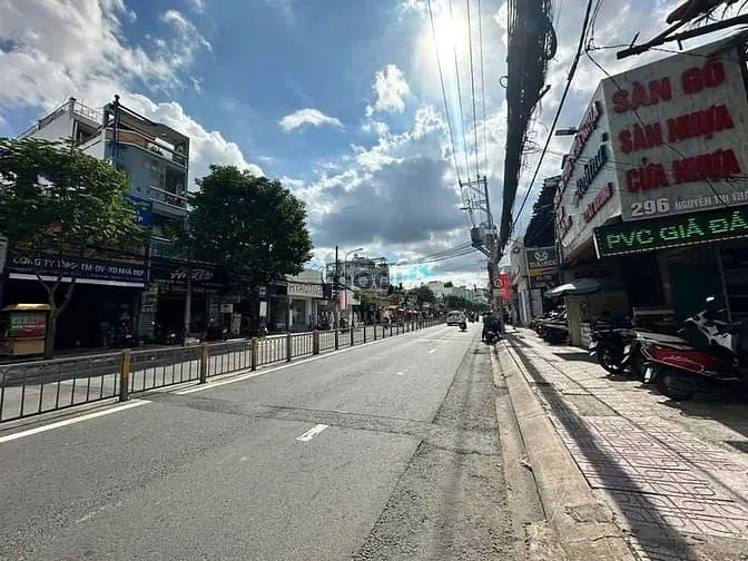 Cho Thuê Nhà Mặt Tiền Số 343  Nguyễn Thị Thập, Phường Tân Phong, Quận