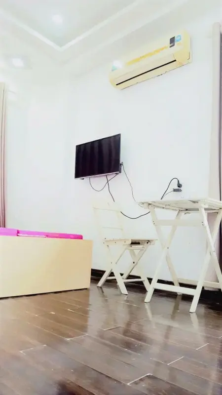 Cho Thuê Phòng Studio Cửa Sổ - Trường Sa - Chỉ Tính Điện Và Nước Còn Lại Free